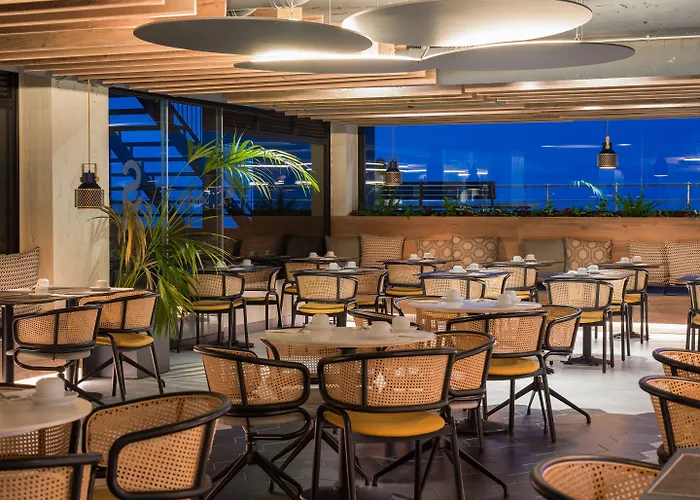 فندق Sercotel Playa Canteras