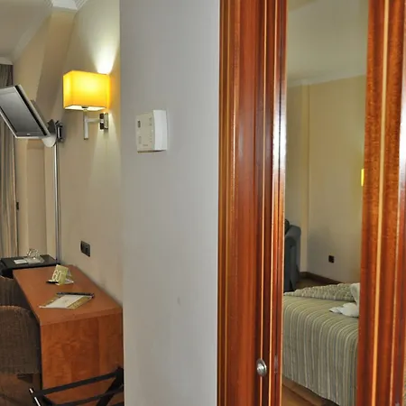 Ξενοδοχείο Sercotel Playa Canteras 4*